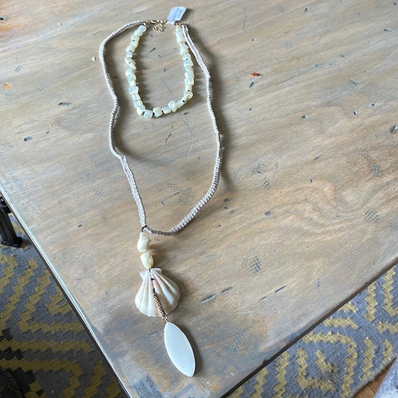 11. Free people shell, rope and faux mother of pearl long necklace NWT - Picture 3 of 12